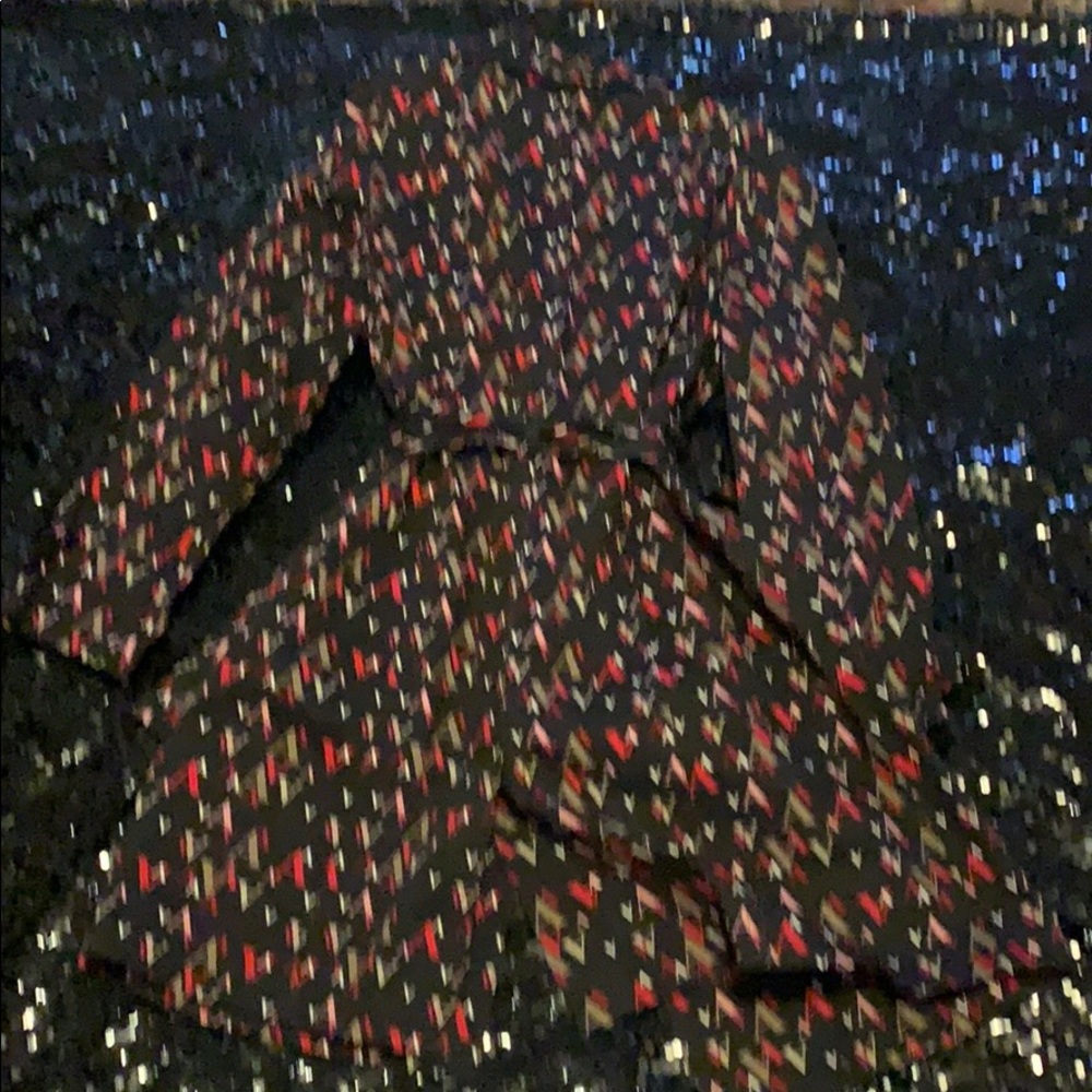 Ladies Coat ❤️🖤🤍 - Picture 5 of 9